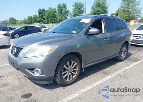 2015 Nissan Pathfinder Sv z USA, uszkodzony, nr VIN 5N1AR2MM2FC608267